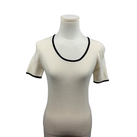 Luxe Ribbed Short Sleeve Contrast Trim Fitted Knit Top In Cream & Black - Picture 4 of 7